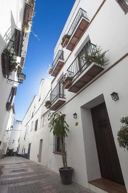 Total Marbella Suites (Adults Only) 0*,